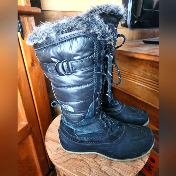The North Face Shoes - THE NORTH FACE SHELLISTA PRIMALOFT WATERPROOF TALL WINTER BOOTS-SIZE 7.5